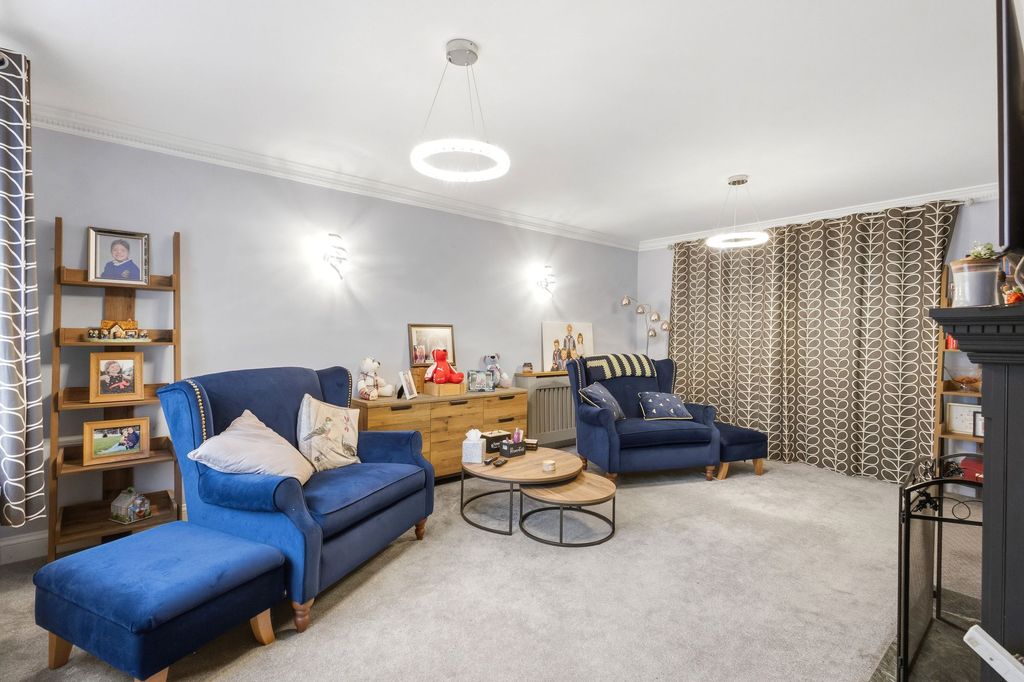 Additional image 8 of 5 bed detached house for saleWellfield Road, Folkestone CT20