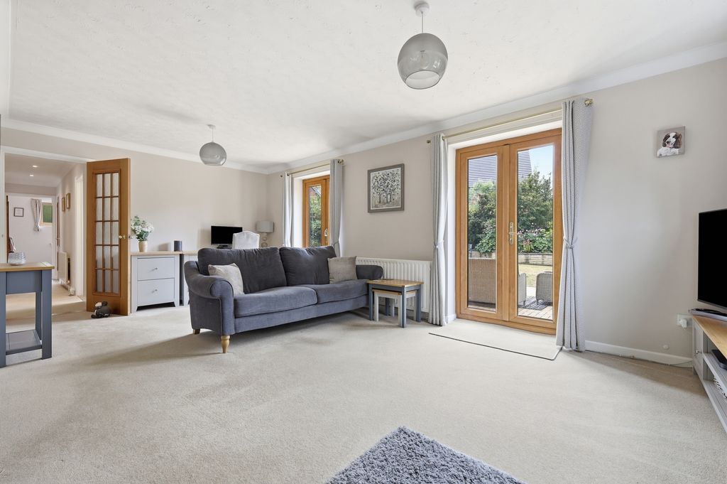 Property photo 3 of 34 11_Img_8006