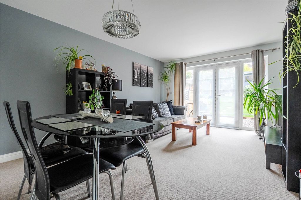 Property photo 3 of 18 Picture No. 14