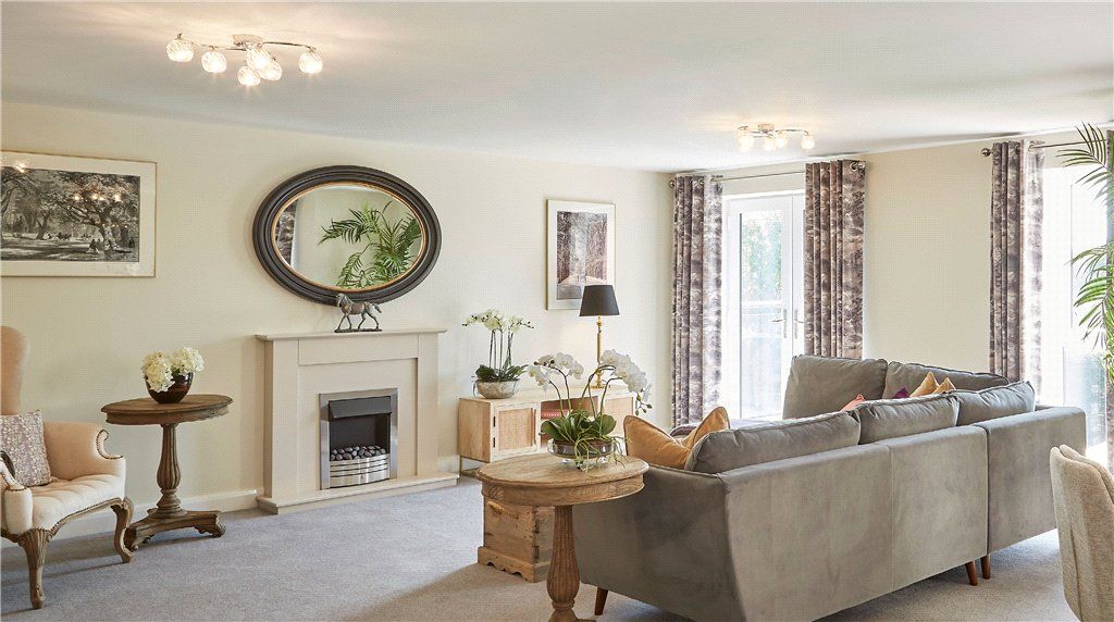 Property photo 2 of 13 Living Room