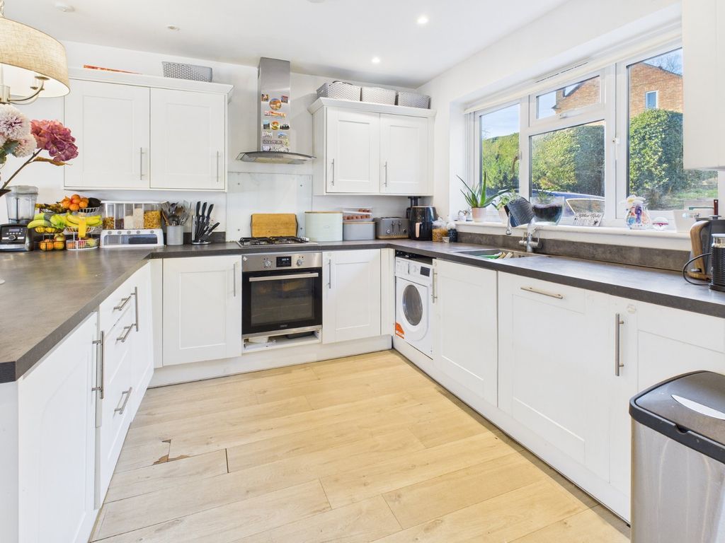 Property photo 2 of 12 Picture No. 13