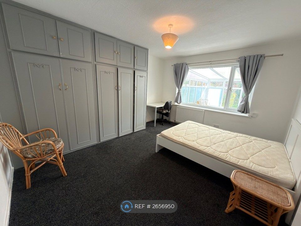 Property photo 1 of 14 Bed1