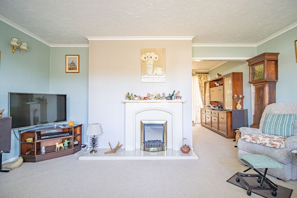 Property photo 3 of 26 5119084