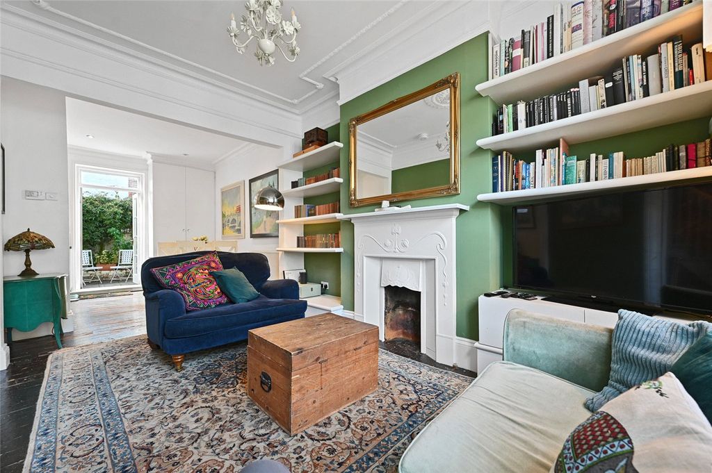 Property photo 2 of 12 Picture No. 19