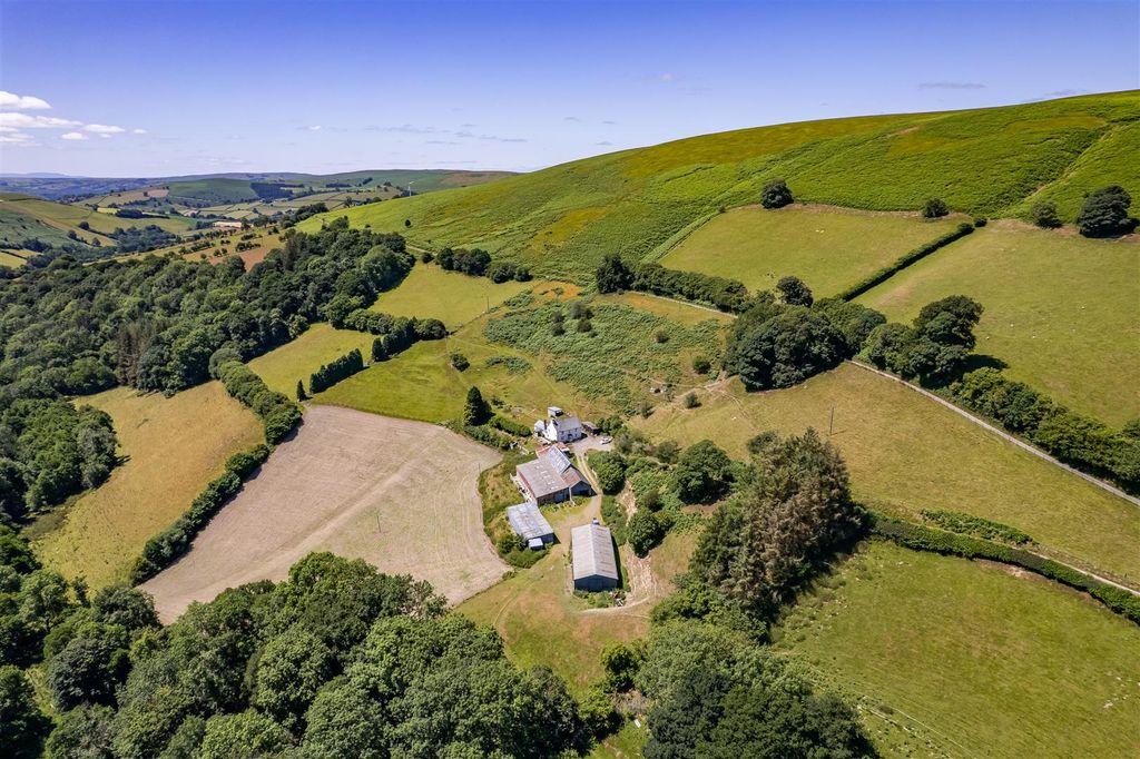 Property photo 1 of 27 Dji_0745 - U.Jpg