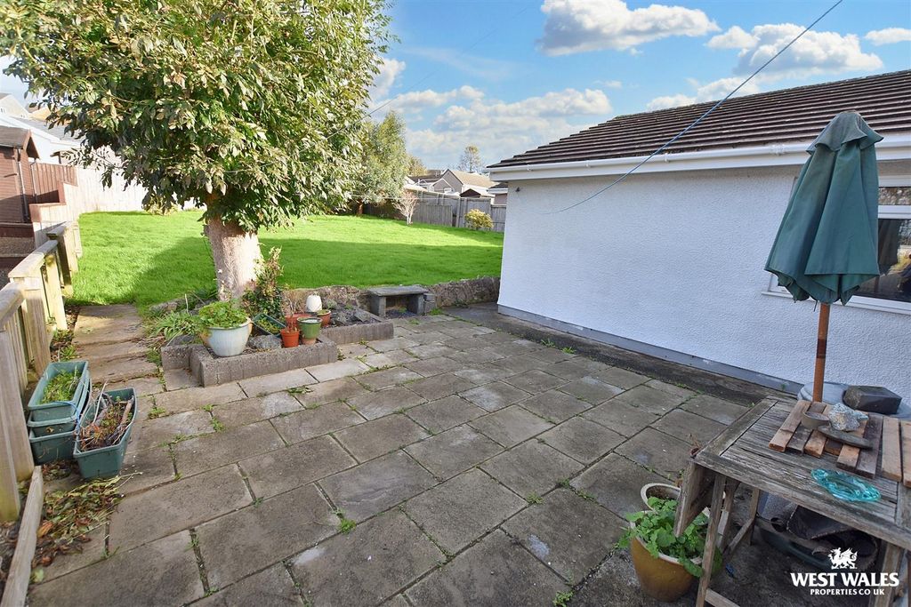 Additional image 16 of 3 bed detached bungalow for saleWhitehall Avenue, Pembroke SA71