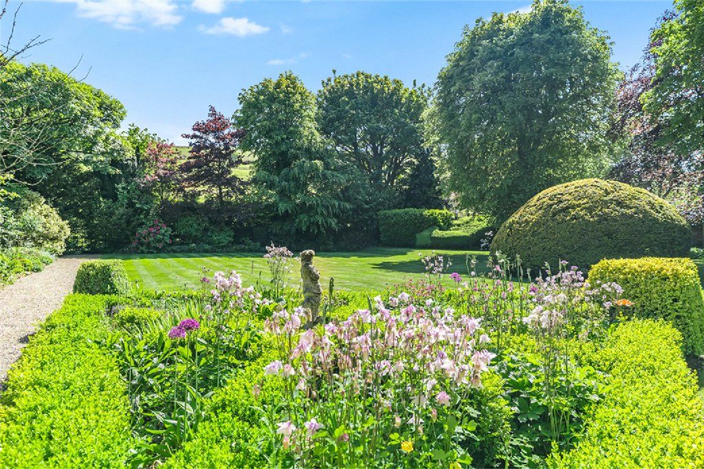 Additional image 12 of 7 bed detached house for salePanorama Drive, Ilkley, West Yorkshire LS29