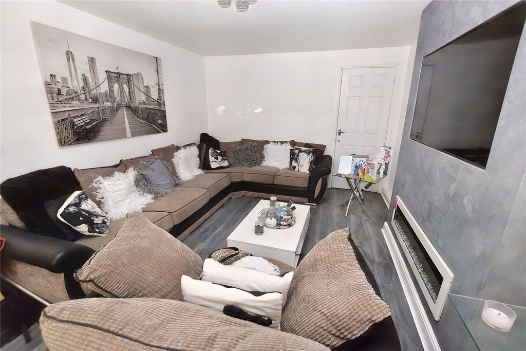 Property photo 2 of 16 Picture 2