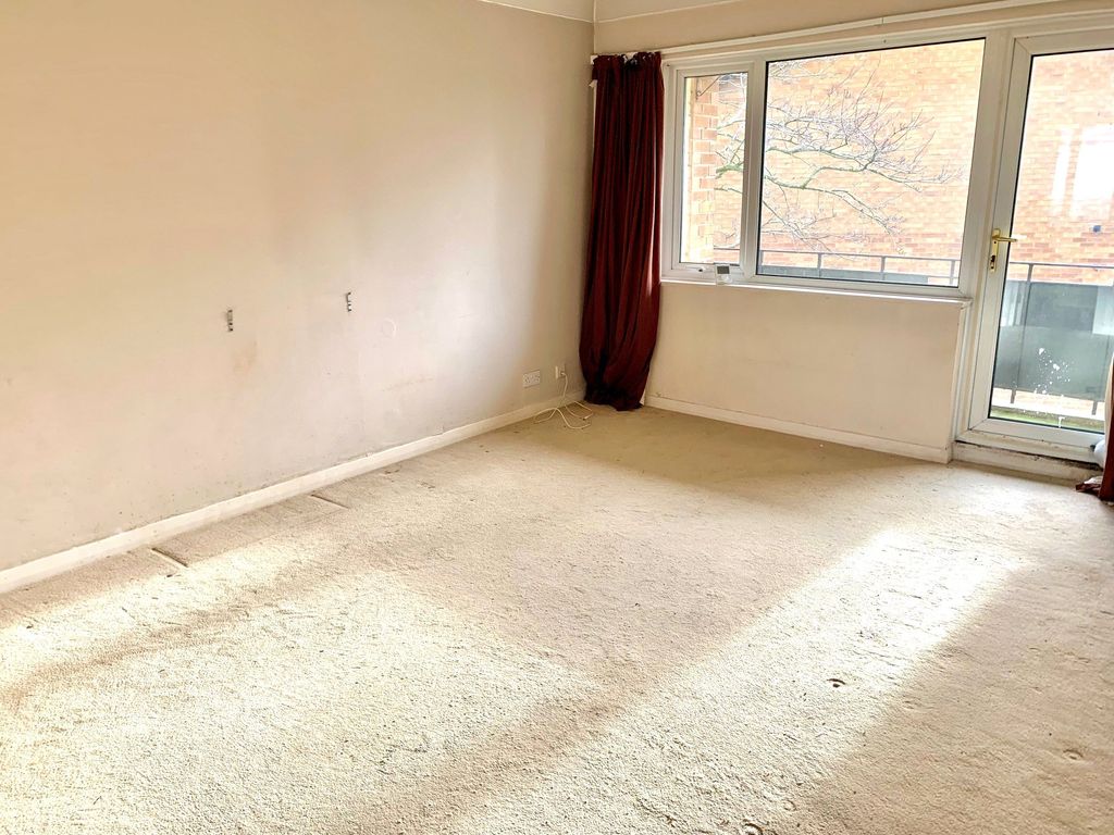 Property photo 2 of 12 Picture No. 02