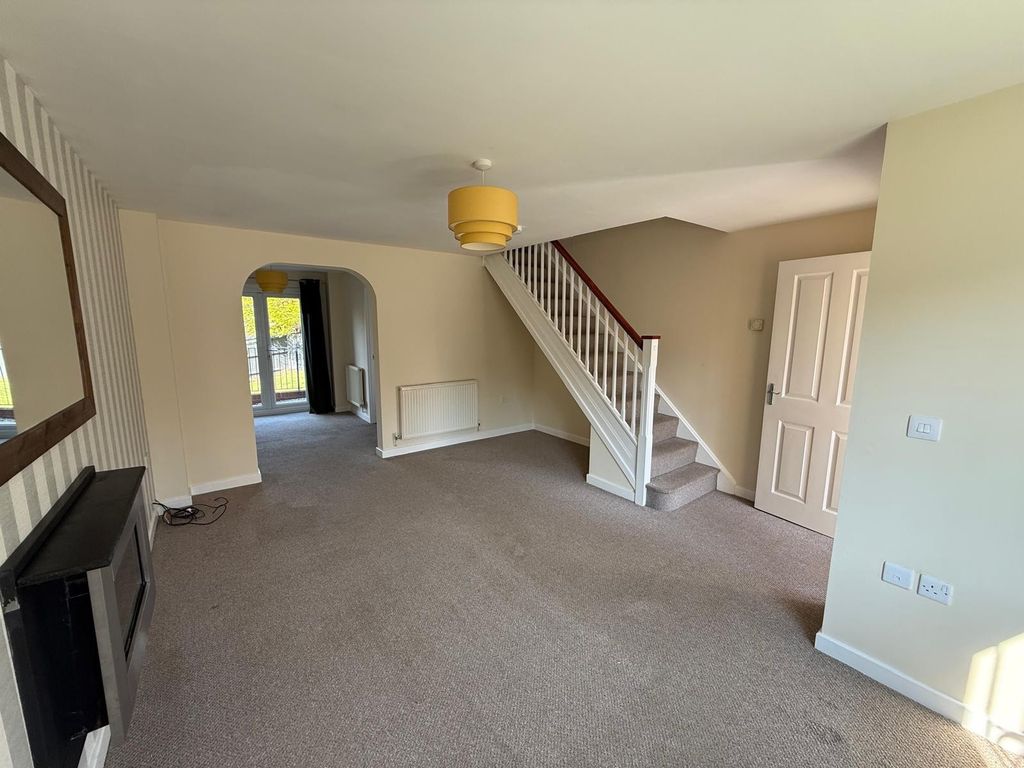 Property photo 2 of 19 Not Specified