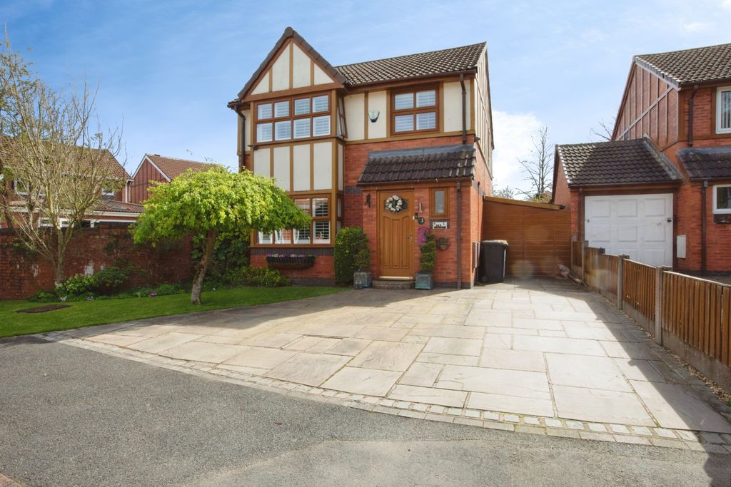 Property photo 1 of 15