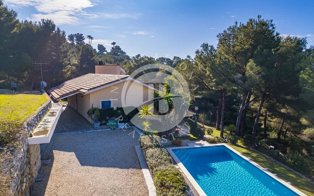 Property photo 3 of 57