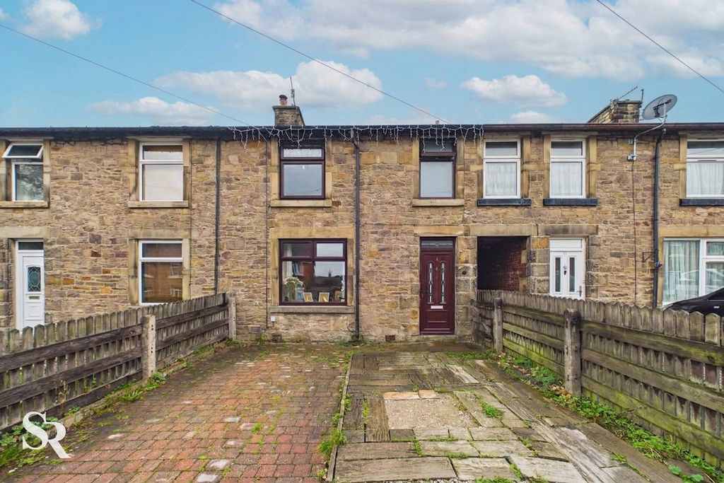 Property photo 1 of 27