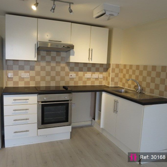 Property photo 3 of 11