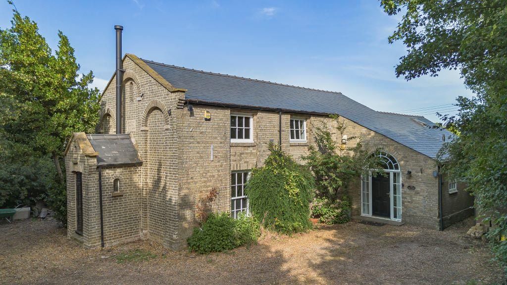 Property photo 1 of 32 Front1.Jpg