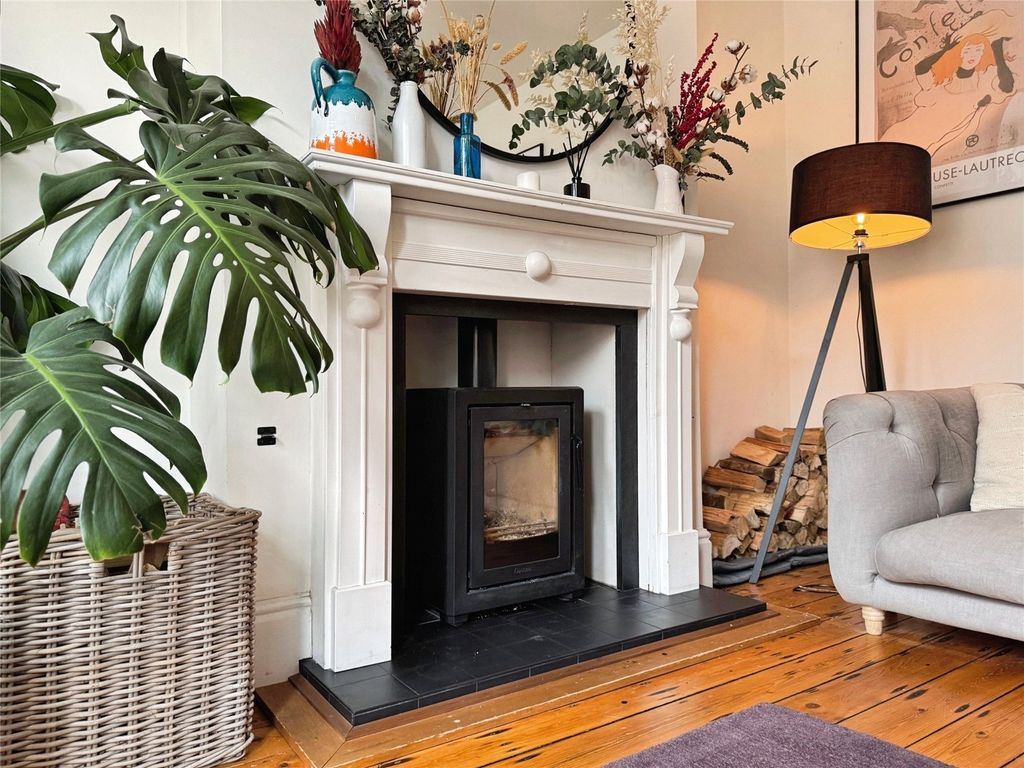 Property photo 3 of 22 Picture No. 20