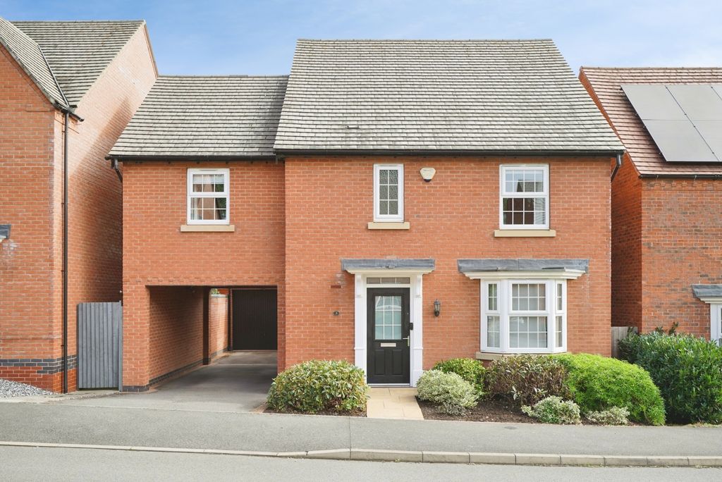 Property photo 1 of 27 Pbox-Img.Jpg