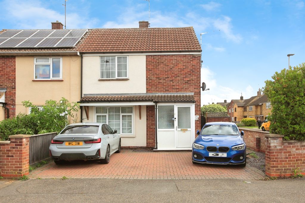 Property photo 1 of 11