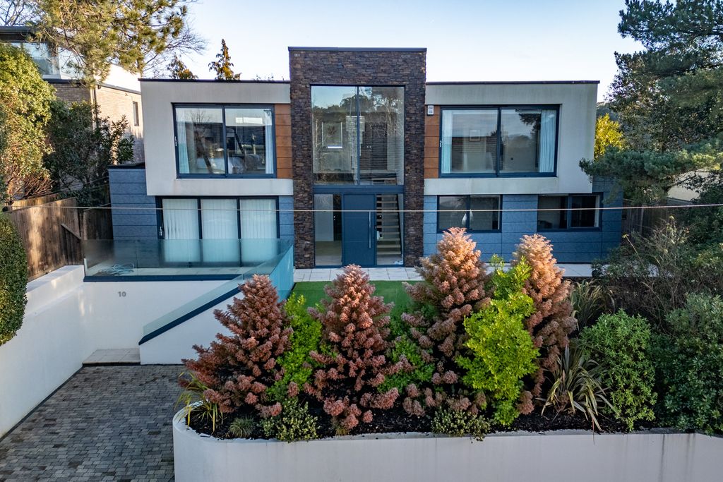 Property photo 2 of 20 Dji_0428