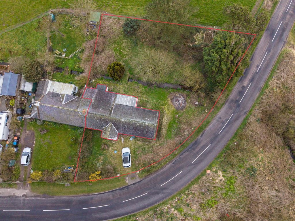 Property photo 2 of 36