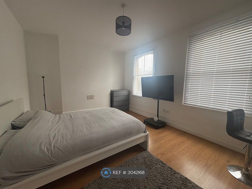 Property photo 2 of 5