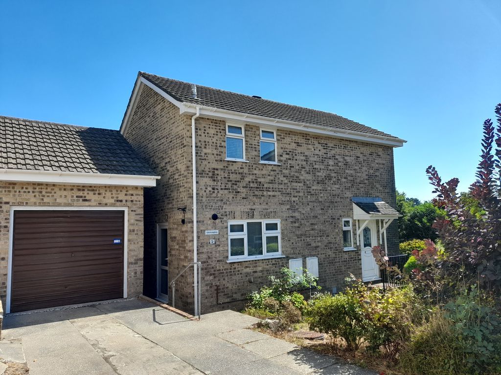 Property photo 1 of 11 Exterior
