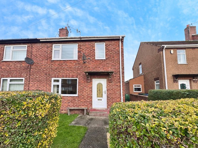 Property photo 1 of 8 Photo 3