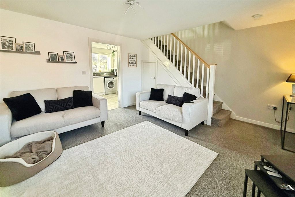 Property photo 3 of 11 Picture No. 02