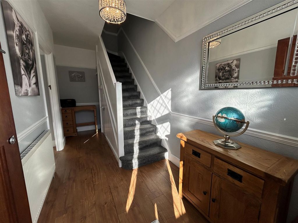 Property photo 2 of 17 2.Jpg