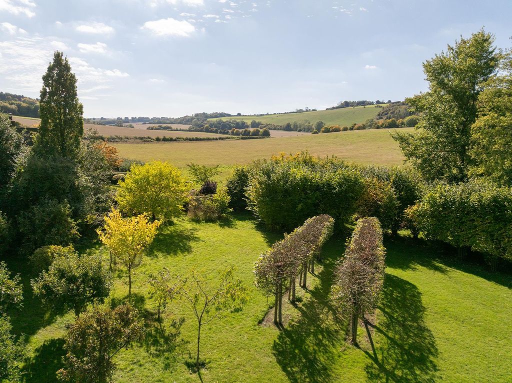 Property photo 1 of 27 Image