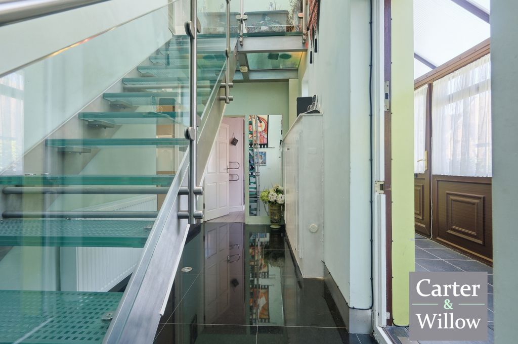Additional image 14 of 4 bed semi-detached house for saleHaydon Road, Dagenham RM8