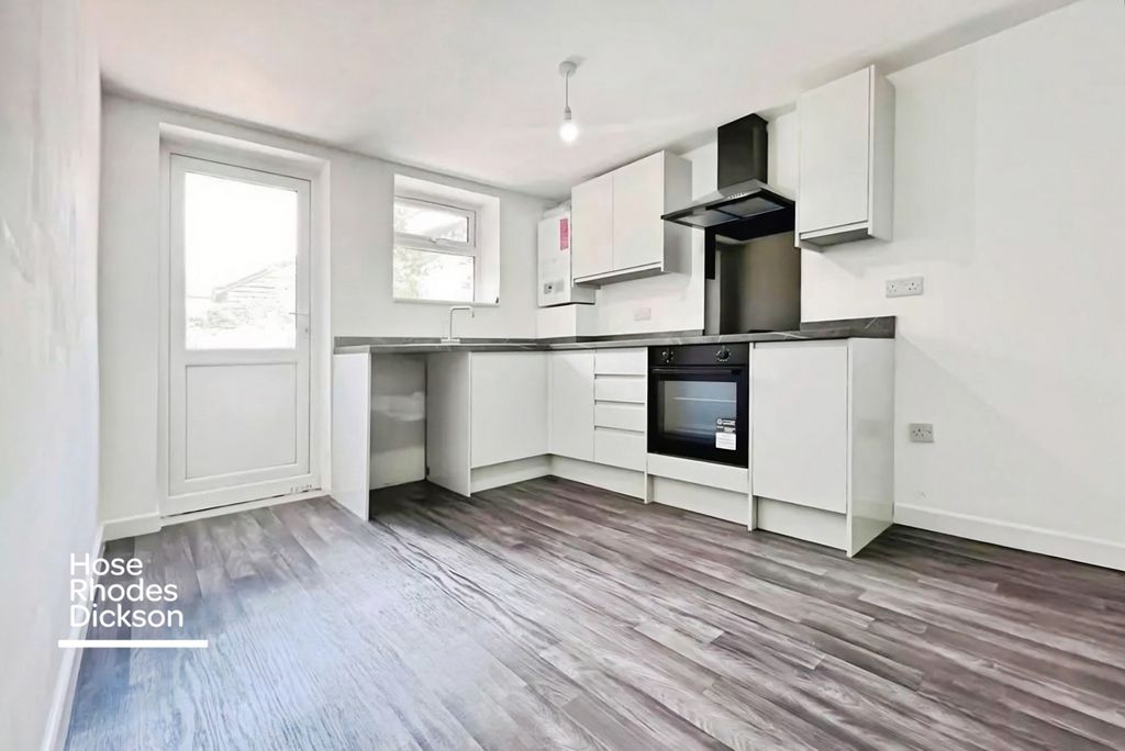 Property photo 1 of 9 Pbox-Img.Jpg