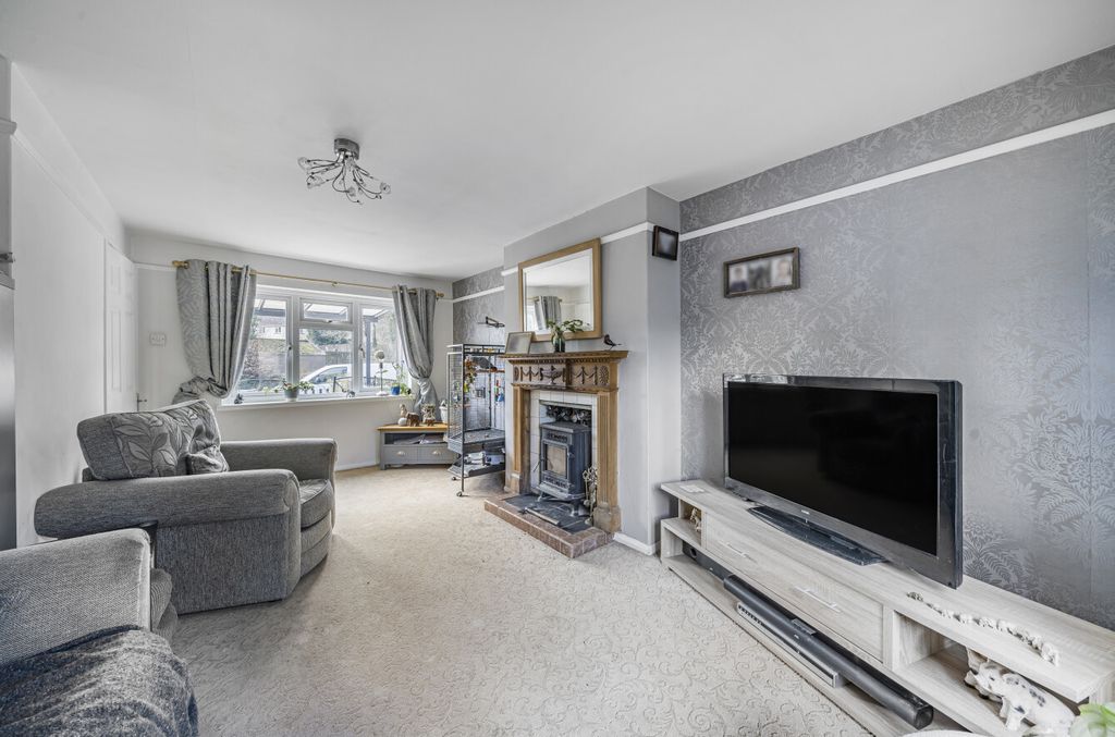 Property photo 2 of 18 Bampton, Seddons