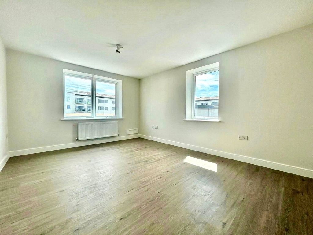 Property photo 3 of 7 Picture No. 07