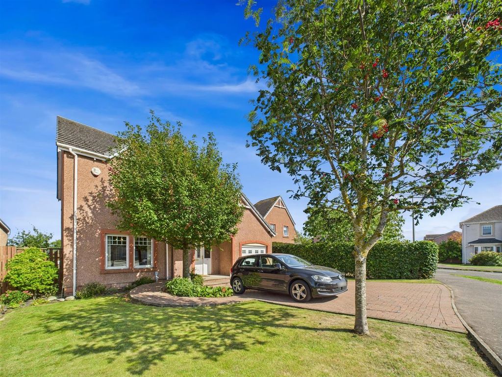 Property photo 2 of 25 Cam01486G0-Pr0828-Still016.Jpg