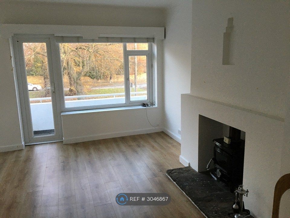 Property photo 1 of 33