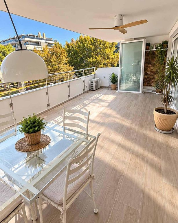 Property photo 1 of 19 Spacious Apartment With Terrace In The Azteca Building, Botafoc