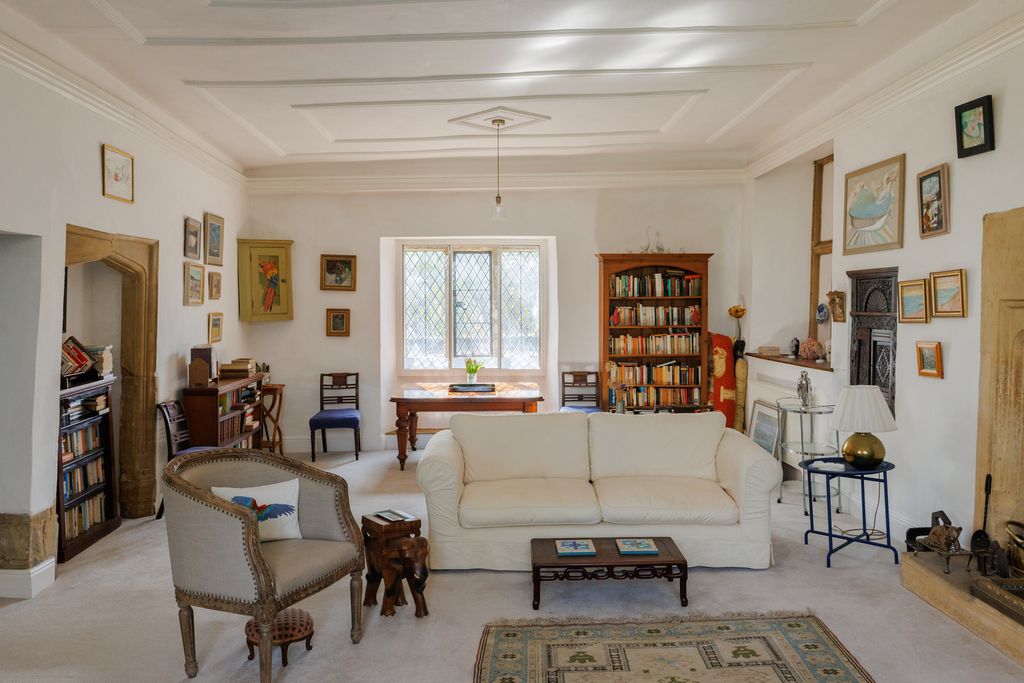 Property photo 1 of 28 334712 - Pavyotts Mill House, Pavyotts Lane, Yeovil-19.Jpg