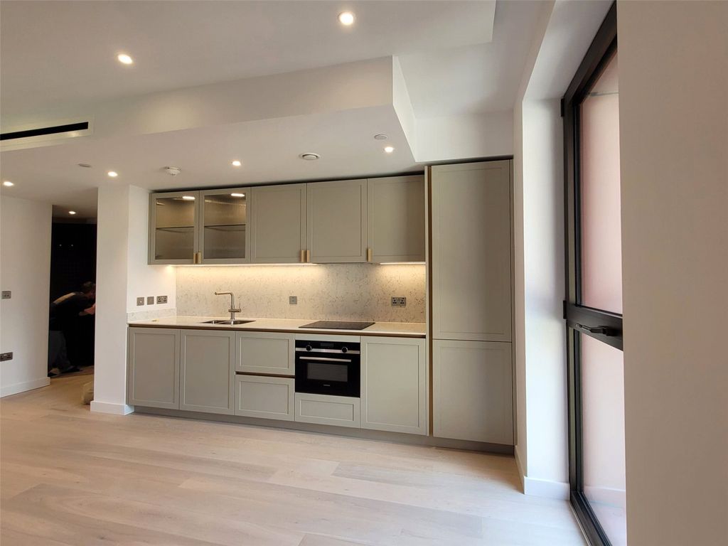 Property photo 1 of 15 Picture No. 06