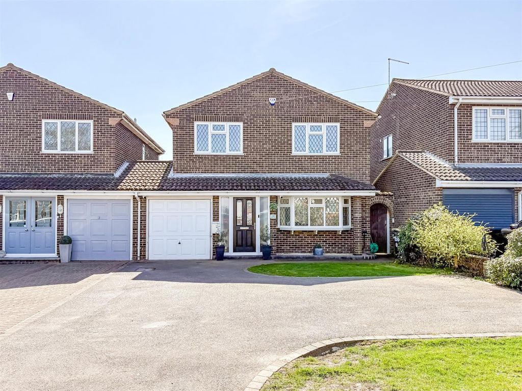 Property photo 1 of 18