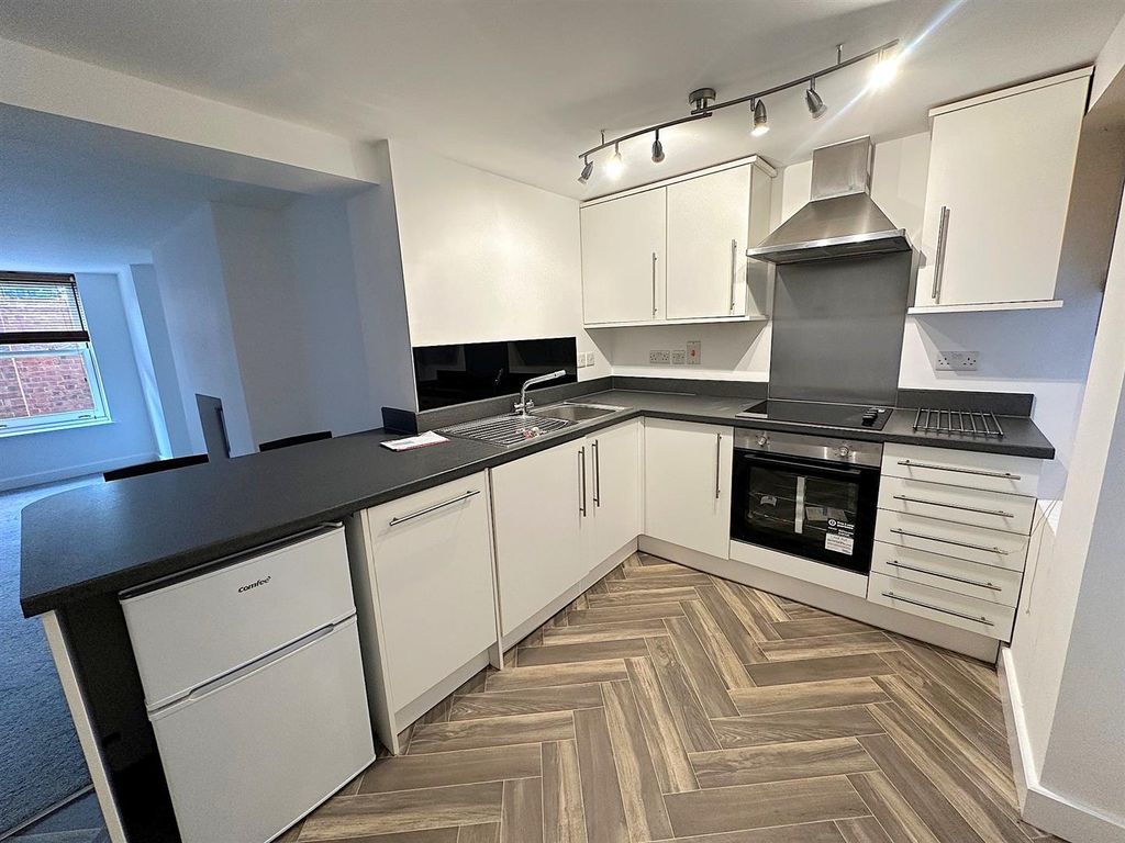 Property photo 3 of 10 6.Jpg