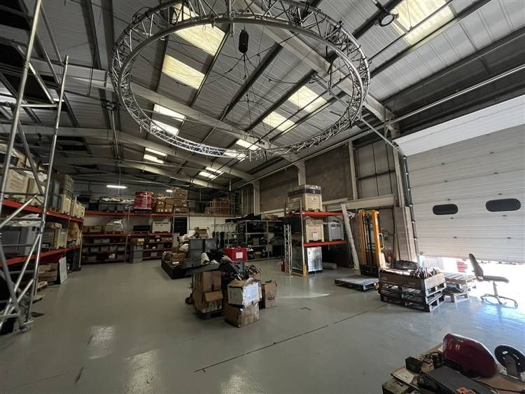 Property photo 2 of 6