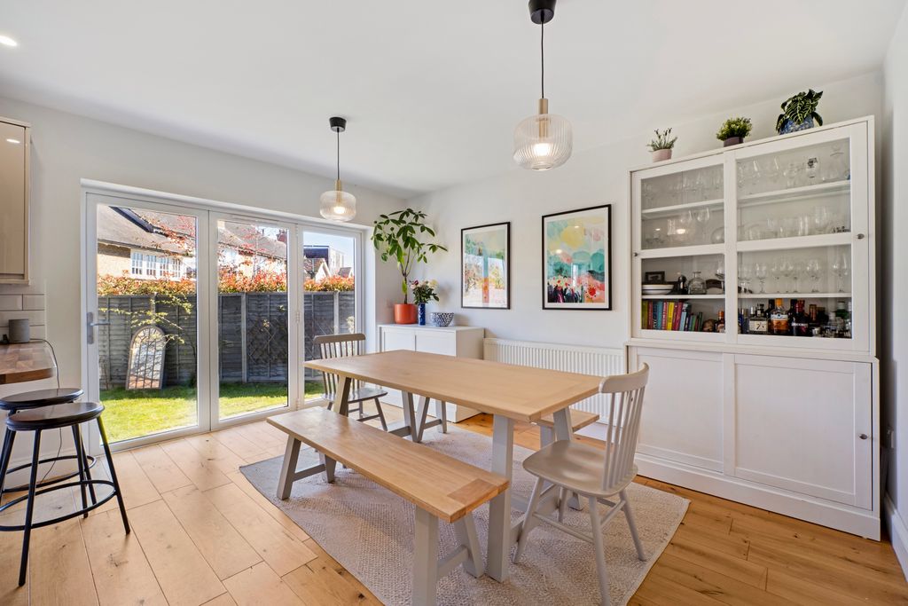 Property photo 2 of 26 Picture No. 09