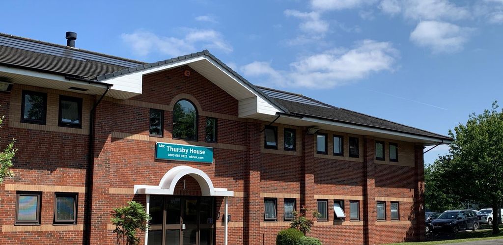 Property photo 1 of 8