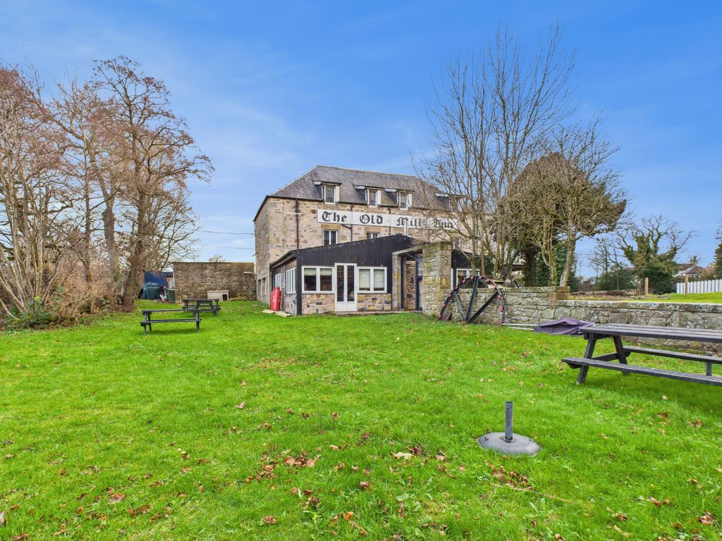 Property photo 2 of 32 Cam03185G0-Pr0126-Still008