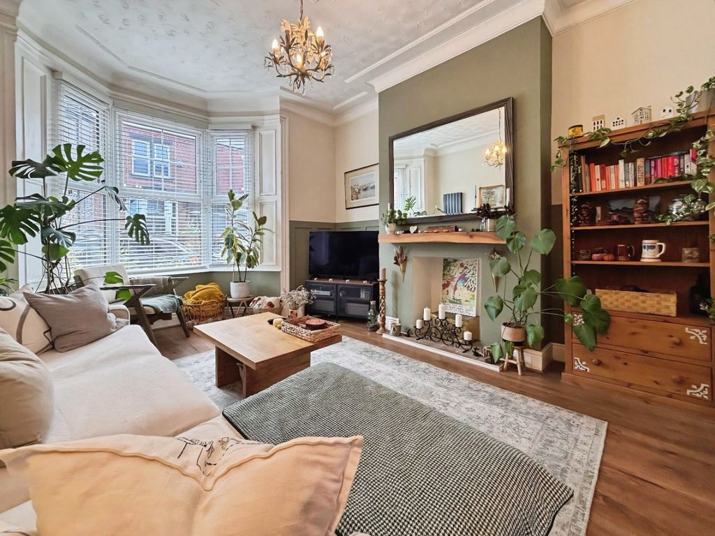 Property photo 1 of 16 4344920