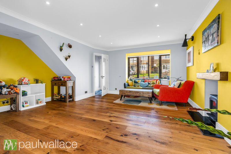 Property photo 2 of 27 Living Room