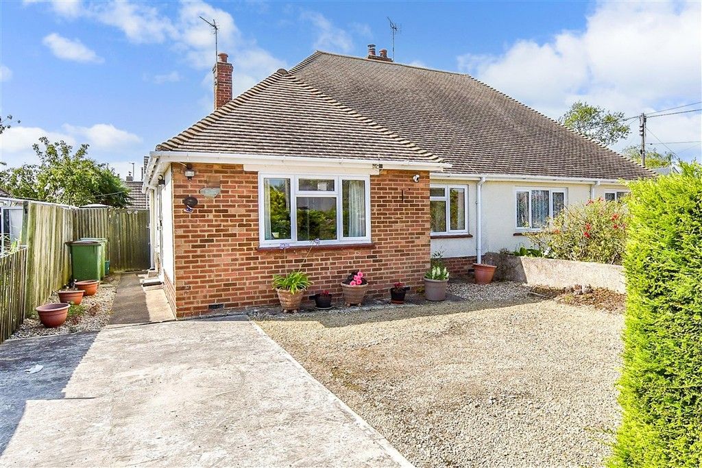 Property photo 2 of 11 External (Web)