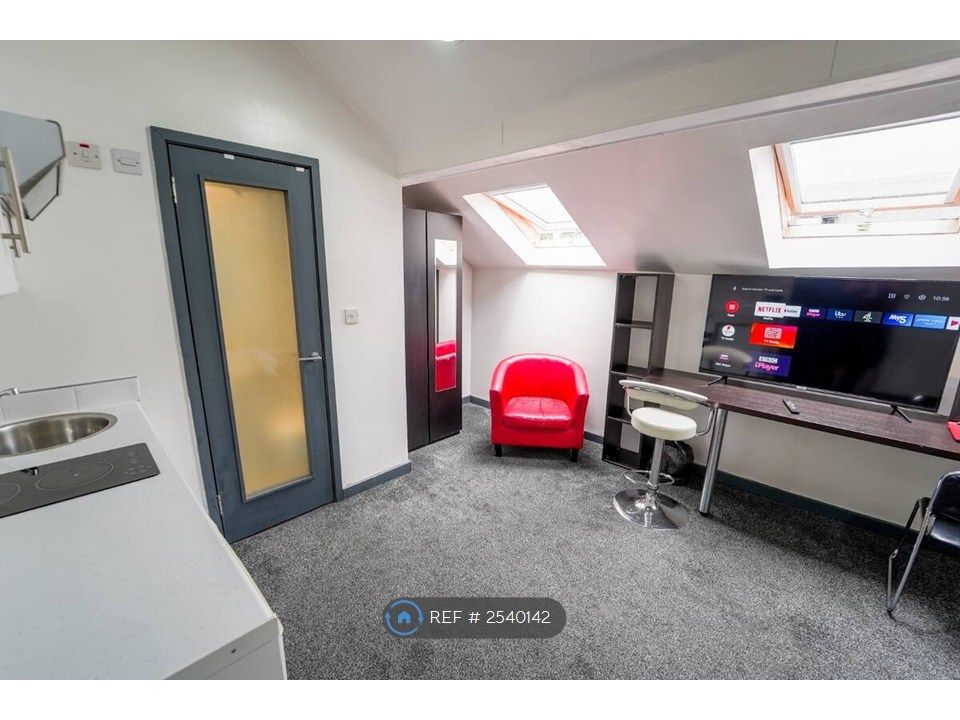 Property photo 3 of 7