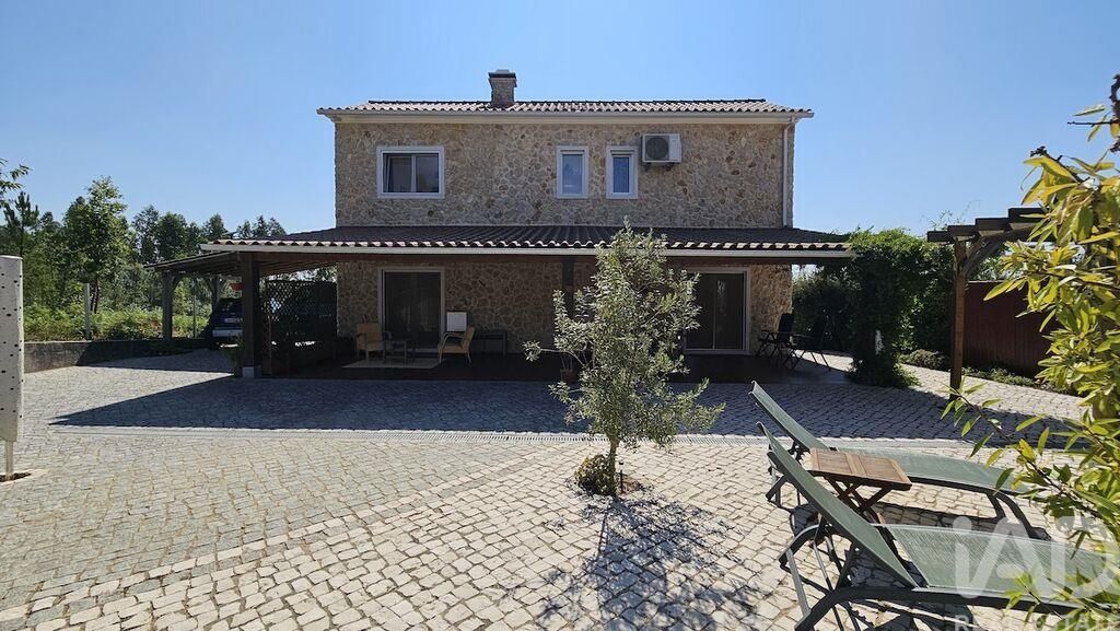 Property photo 1 of 33